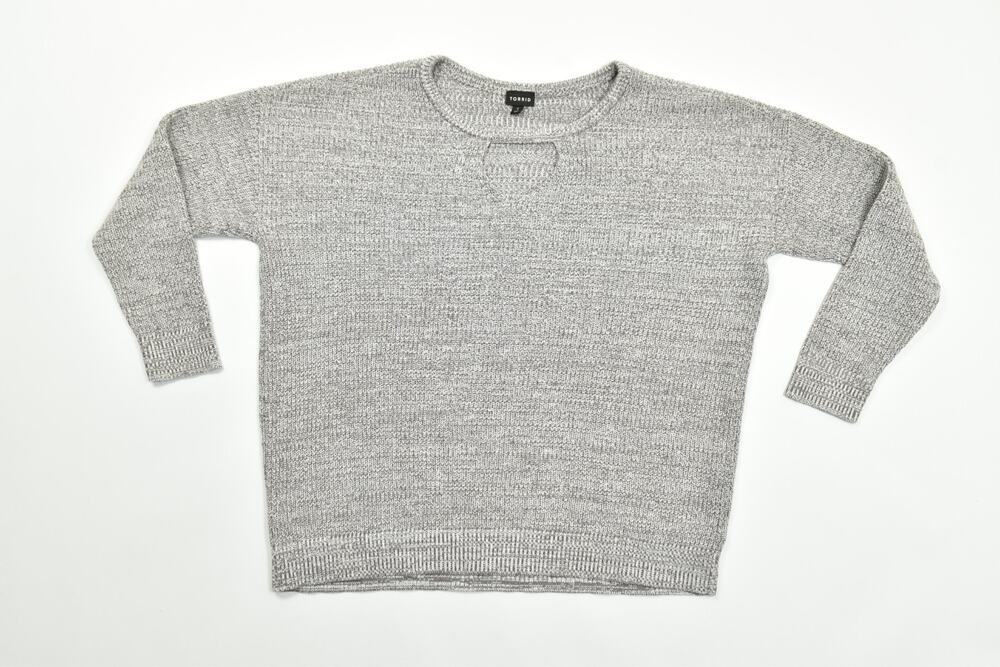 Torrid Sweater Women Size 2 Gray Knit Keyhole Neck Long Sleeve Casual Pullover